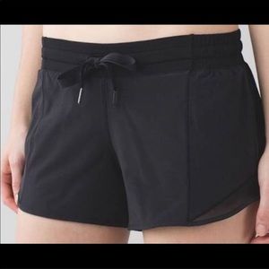 Lululemon shorts great condition!!!